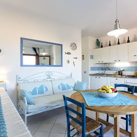 Vista Mare Con Terrazza Sotto Casa Per 5 Persone *