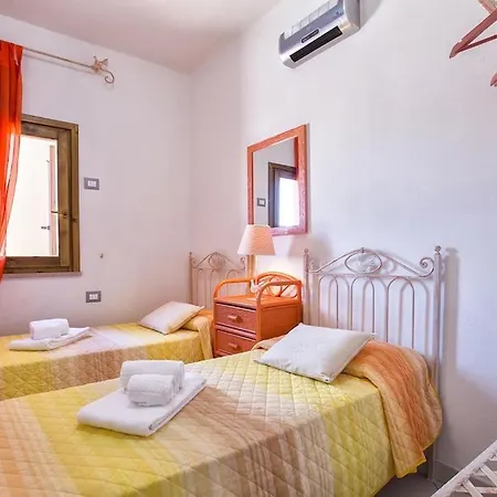 Vista Mare Con Terrazza Sotto Casa Per 5 Persone *