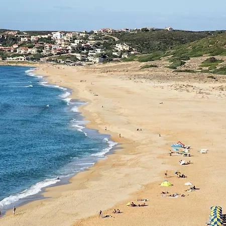 Costa Verde, With A Terrace Overlooking The Sea And Close To The Pristine Dunes トッレ・デイ・コルサリ