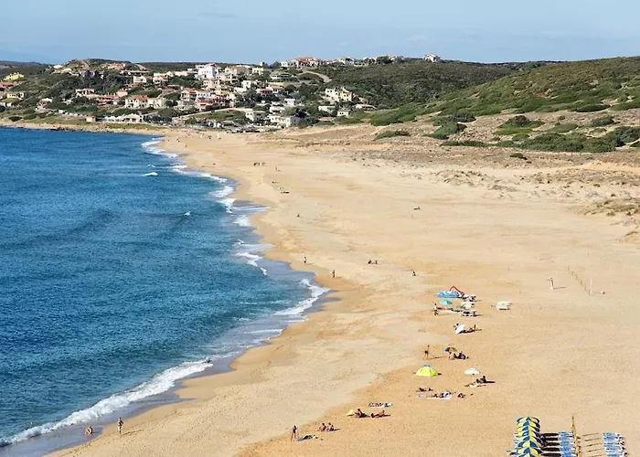 Costa Verde, With A Terrace Overlooking The Sea And Close To The Pristine Dunes トッレ・デイ・コルサリ
