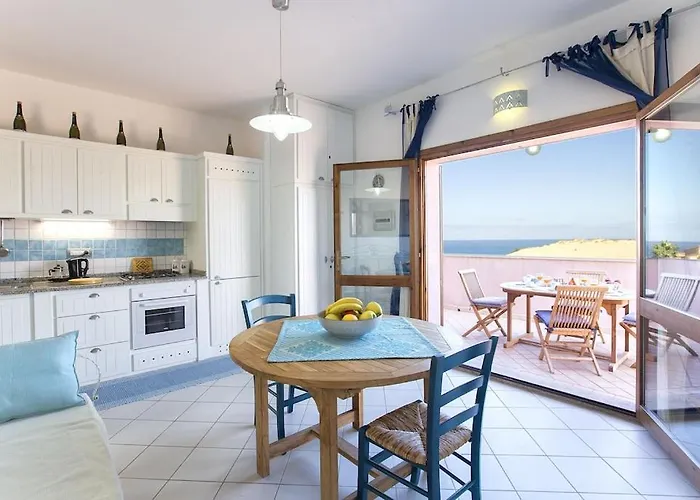 Costa Verde, With A Terrace Overlooking The Sea And Close To The Pristine Dunes Appartement Torre dei Corsari